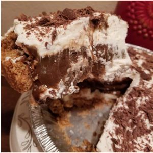 Large Chocolate cream Pie